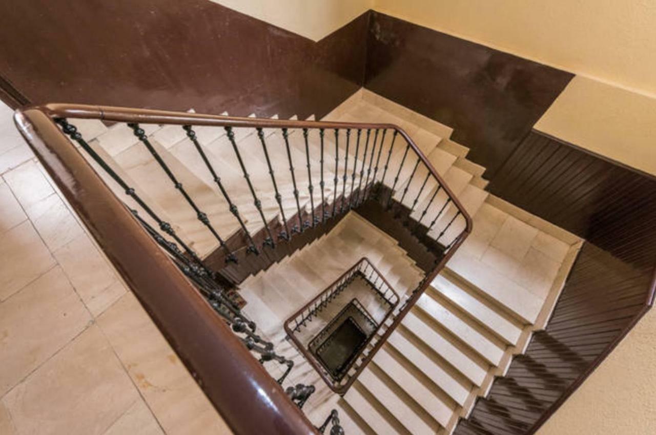 Apartamento En Calle Jardines - Madrid Centro Екстериор снимка